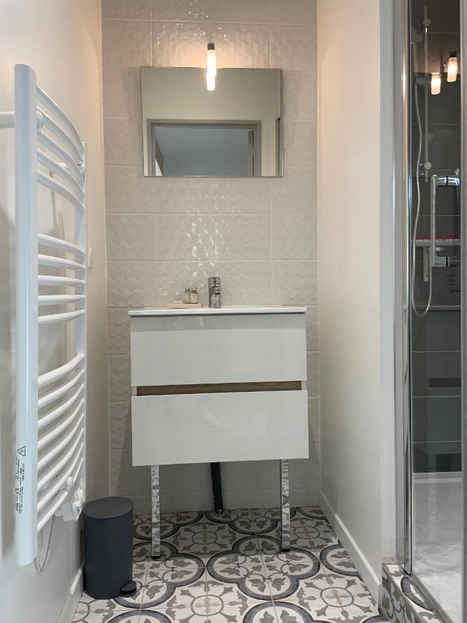 Superbes Studios De Charme, Lumineux Et Climatises En Plein Centre Bordeaux Eksteriør billede