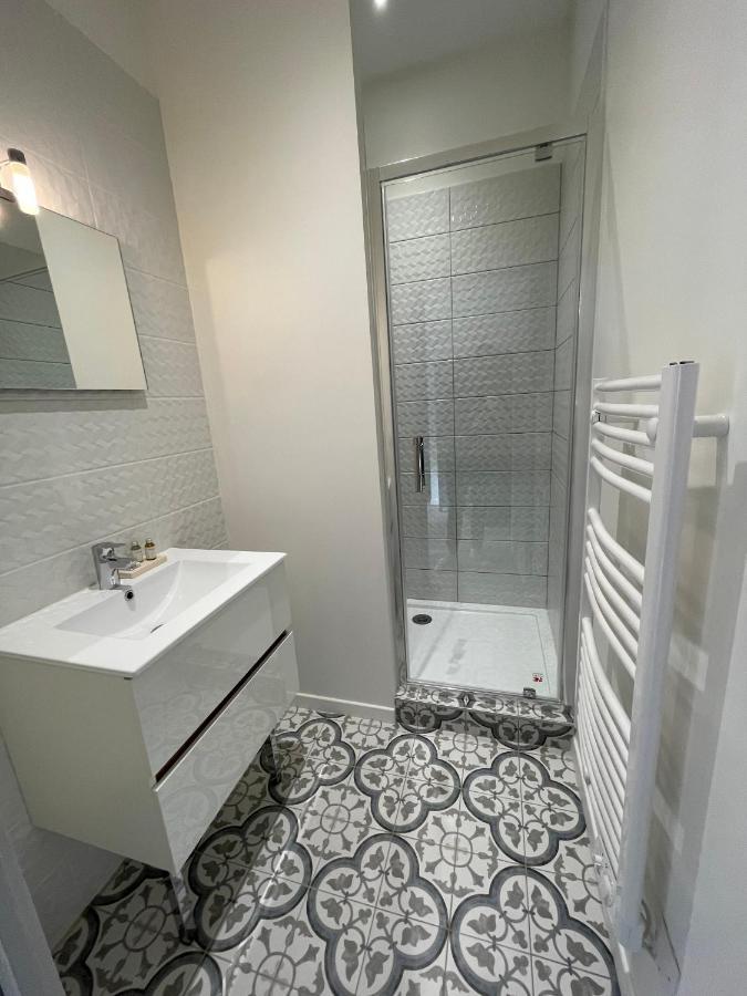 Superbes Studios De Charme, Lumineux Et Climatises En Plein Centre Bordeaux Eksteriør billede