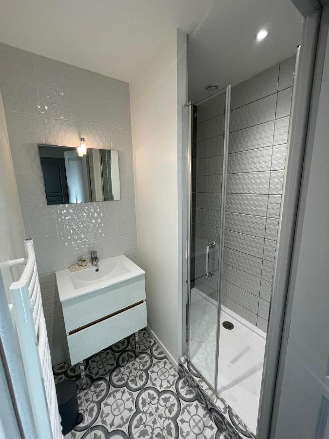 Superbes Studios De Charme, Lumineux Et Climatises En Plein Centre Bordeaux Eksteriør billede