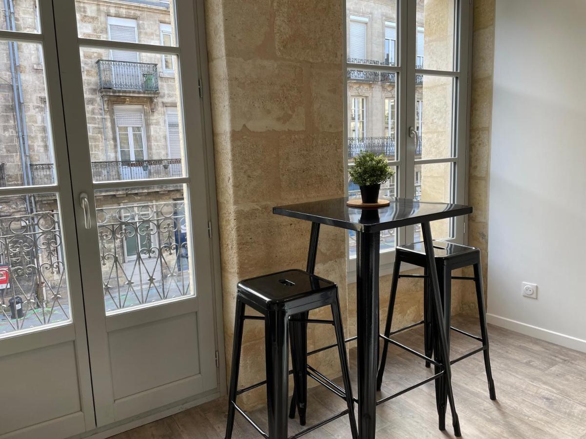 Superbes Studios De Charme, Lumineux Et Climatises En Plein Centre Bordeaux Eksteriør billede